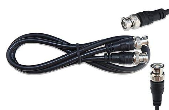 How far can SDI cable run?