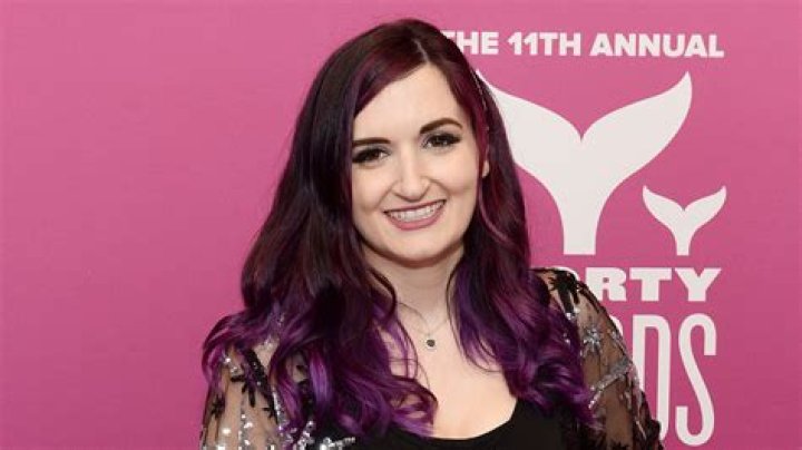 How old is LaurenzSide 2020?